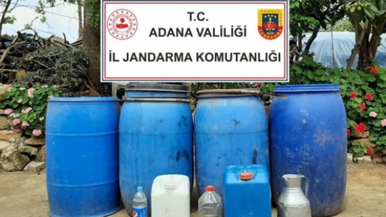 Jandarma’dan sahte içki operasyonu: Yüzlerce litre ele geçirildi