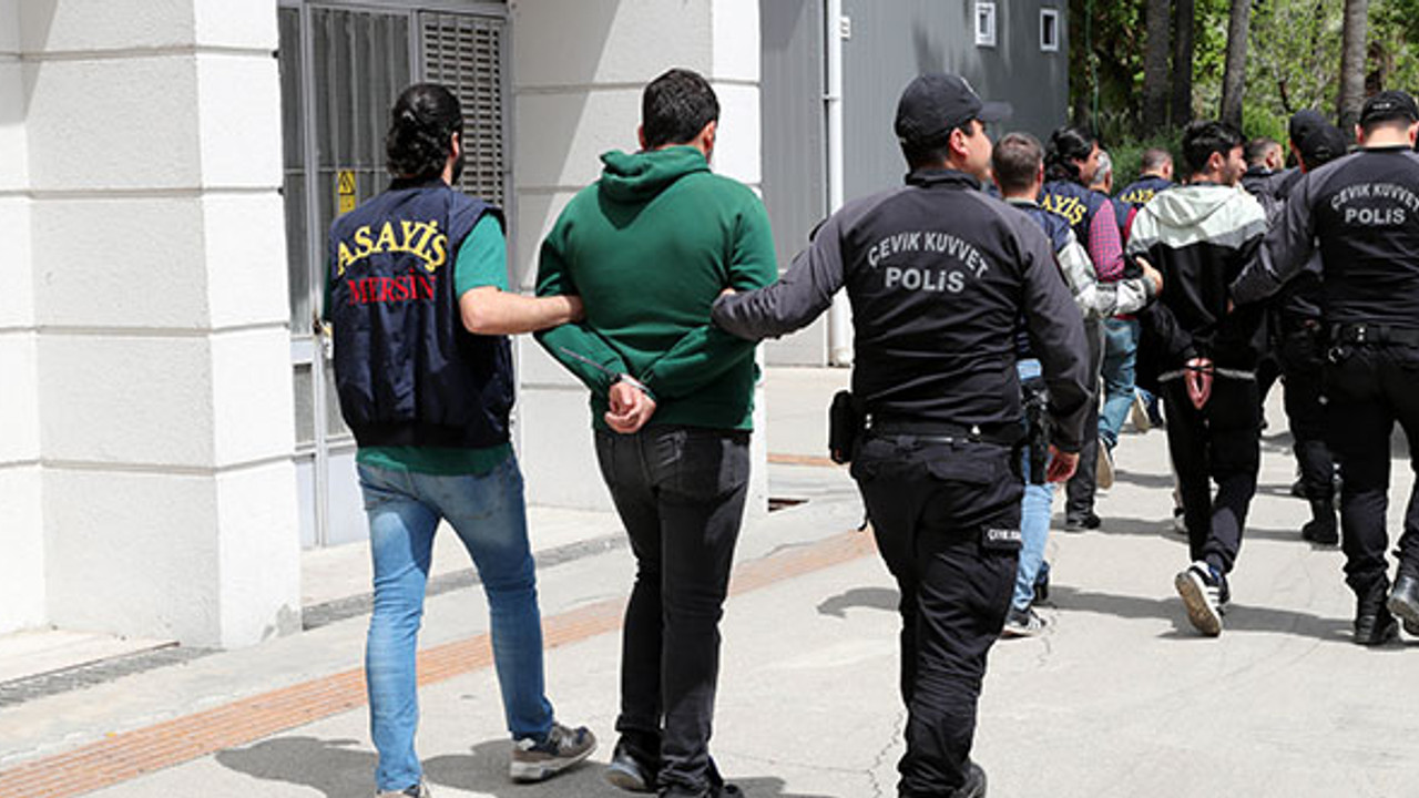 Mersin'de sosyal medya dolandırıcılığı operasyonu: 9 gözaltı