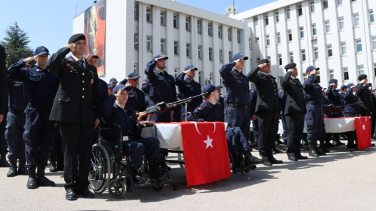 Ankara'da 37 engelli vatandaş, temsili askerlik yaptı