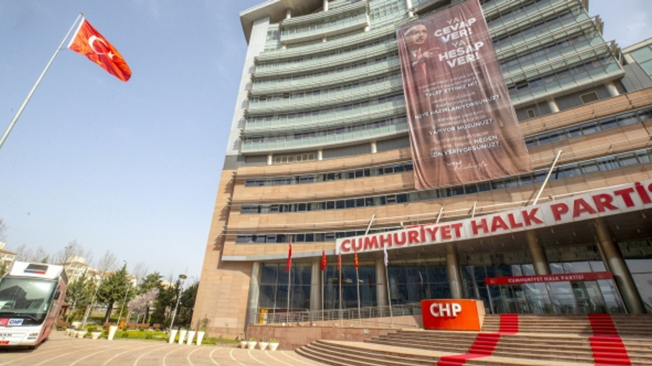 CHP Genel Merkezi'nde 'seçim' hareketliliği:  Özel önlemler dikkat çekti...