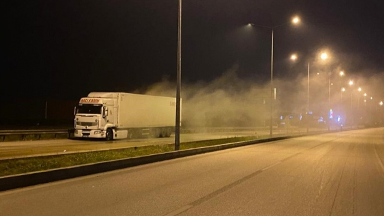 Hidroklorik asit yüklü TIR'da 'duman' paniği
