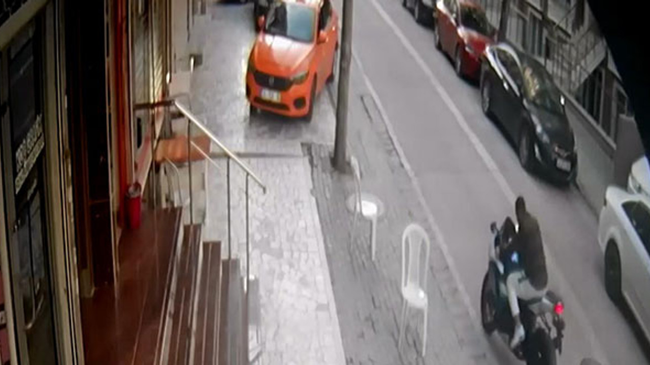 İstanbul'da akılalmaz hırsızlık: Alıcı gibi gitti, motosikleti çalıp kaçtı