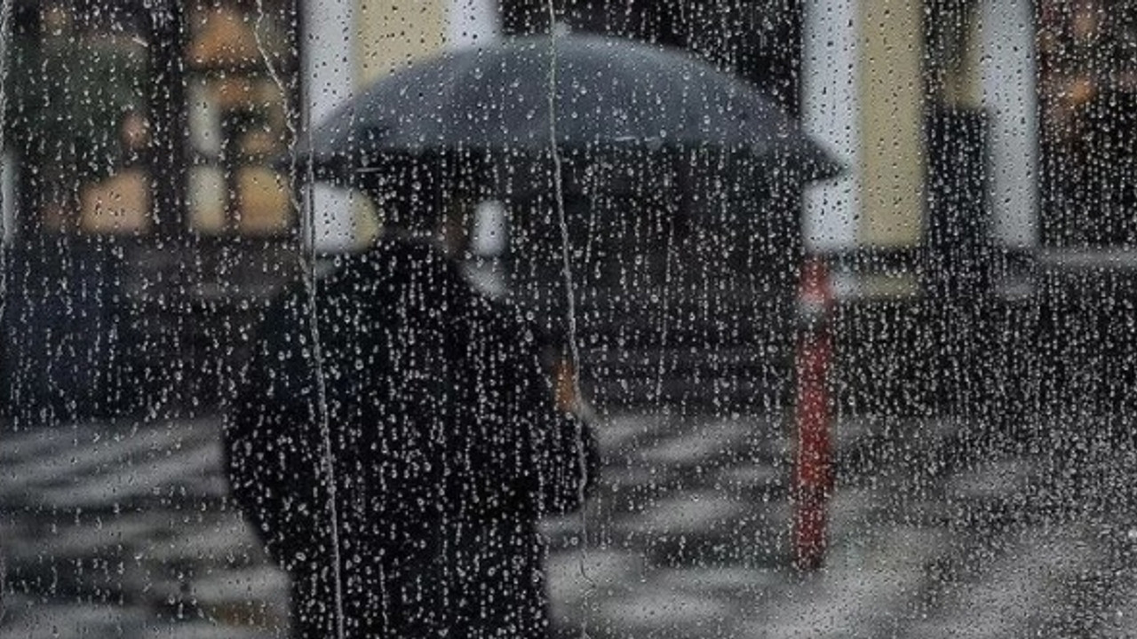 Meteoroloji il il, bölge bölge uyardı: Kuvvetli sağanak yağmura dikkat