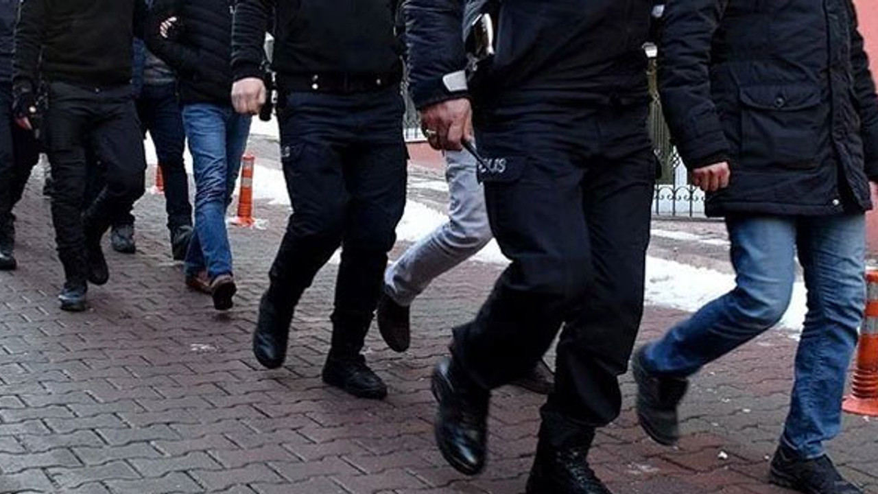 Sahte mahkeme kararıyla haberlere erişim yasağı koyduran şebeke çökertildi
