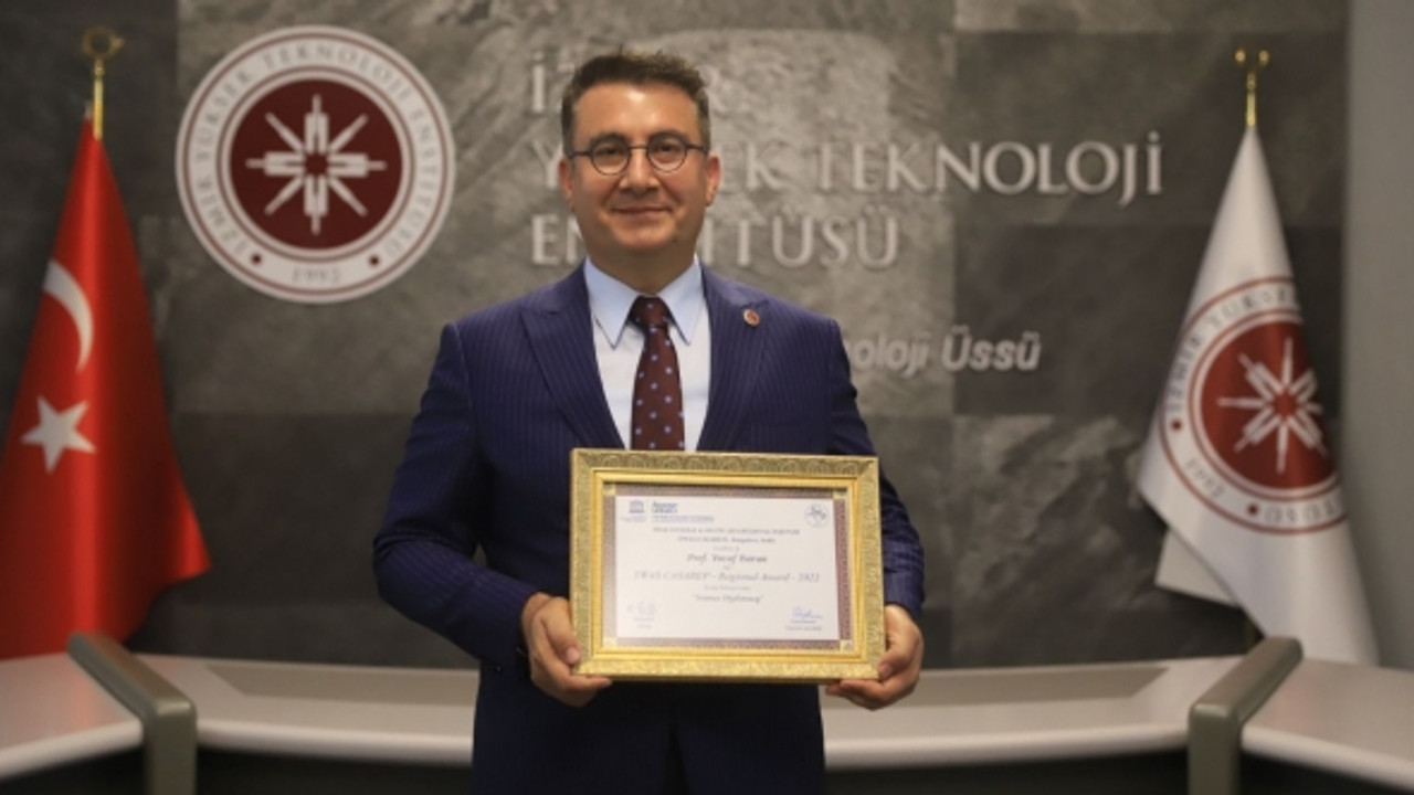 Rektör Prof. Dr. Yusuf Baran’a Dünya Bilimler Akademisi’nden “Bilim Diplomasisi Ödülü”