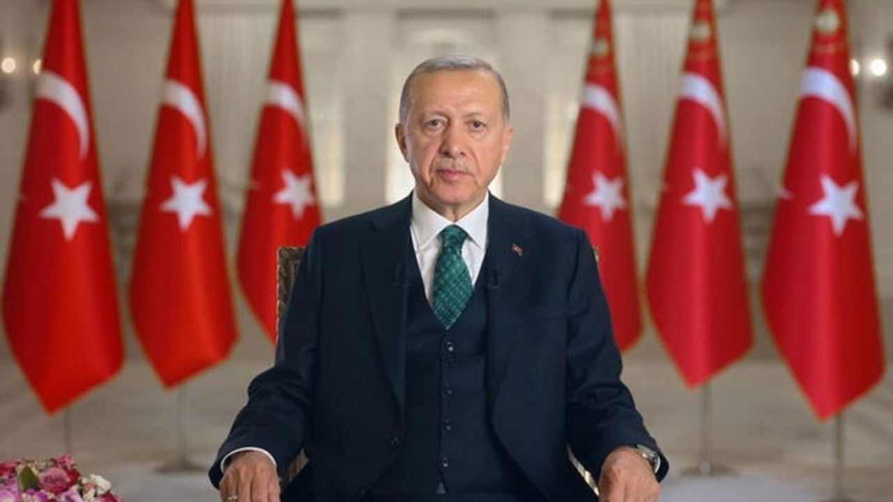 Cumhurbaşkanı: 'Filenin Efeleri'ni yürekten tebrik ediyorum