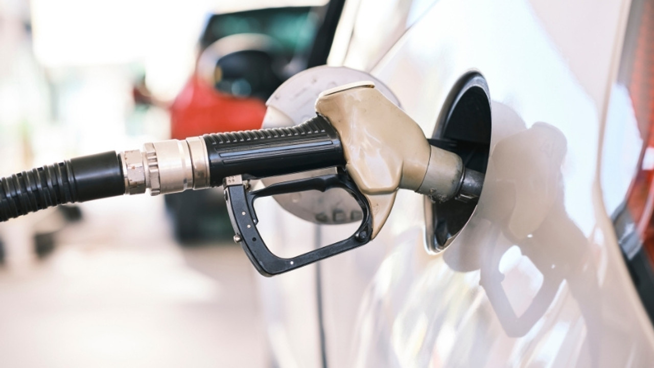Motorinin ardından okkalı bir zam da benzine: 36 TL'yi bulacak