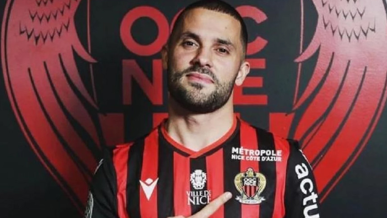 Sivasspor, Riza Durmisi'yi denemeye aldı