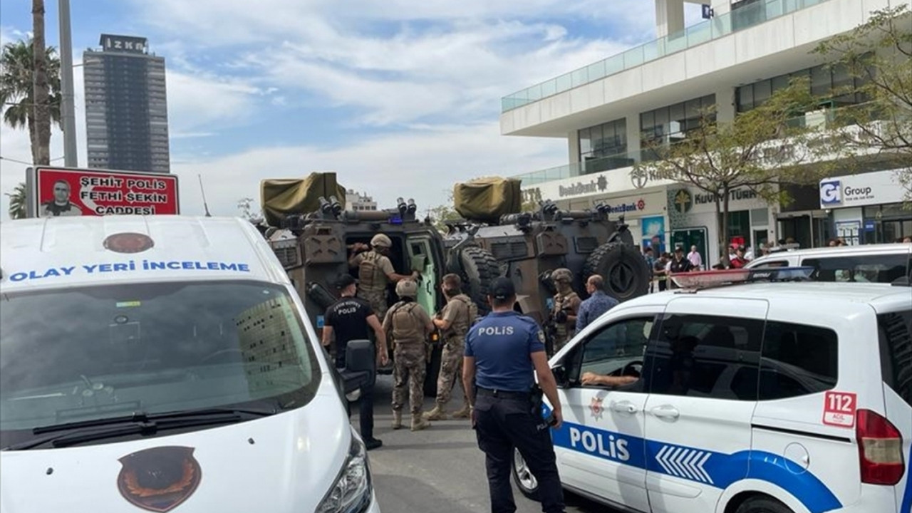 İzmir'de lokantada çıkan silahlı kavgada 1 kişi öldü, 5 kişi yaralandı