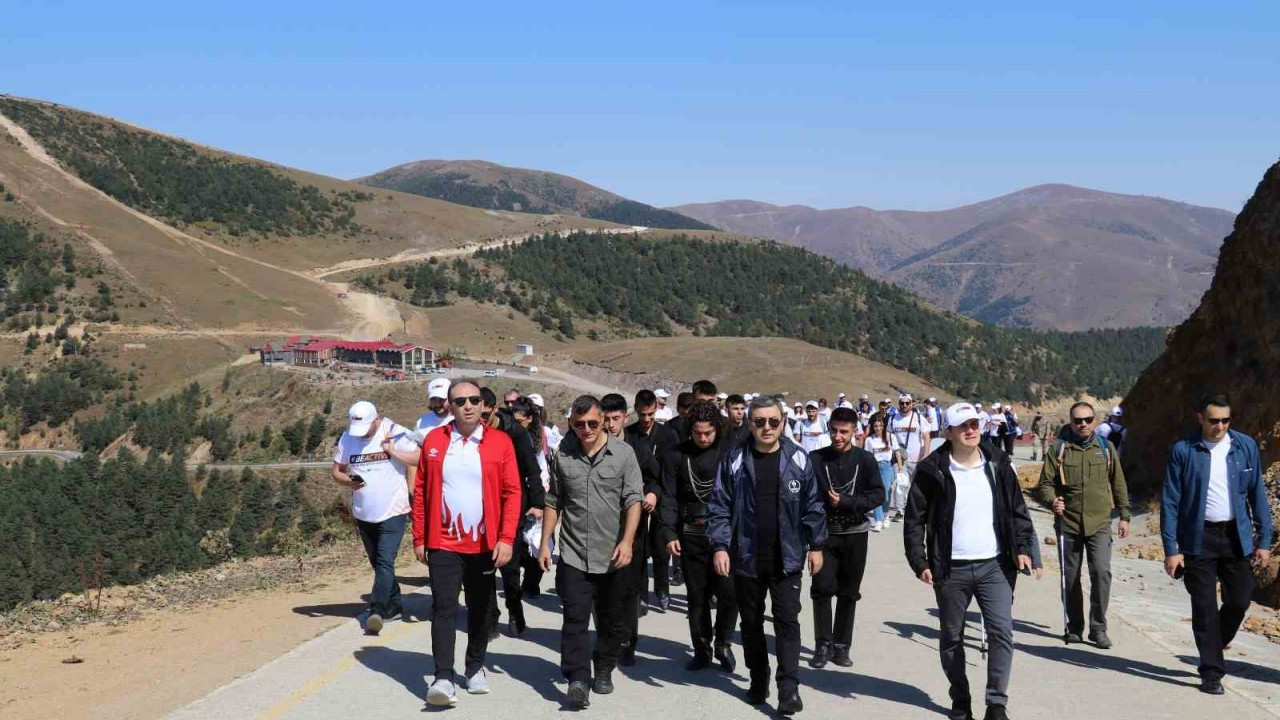 Avrupa Spor Haftası’nda Gümüşhane’de doğa yürüyüşü düzenlendi