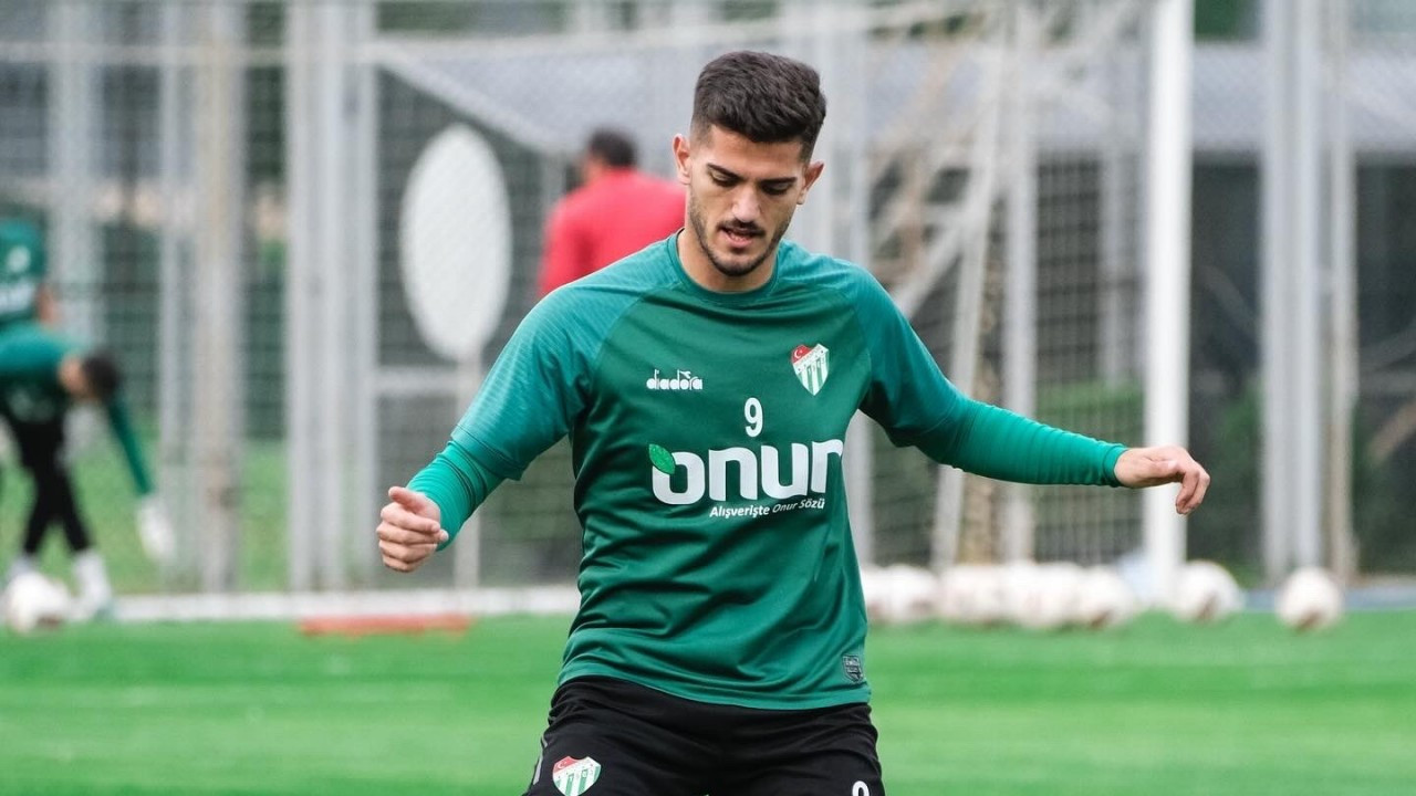 Bursaspor’da Beyoğlu Yeni Çarşı maçı hazırlıkları başladı