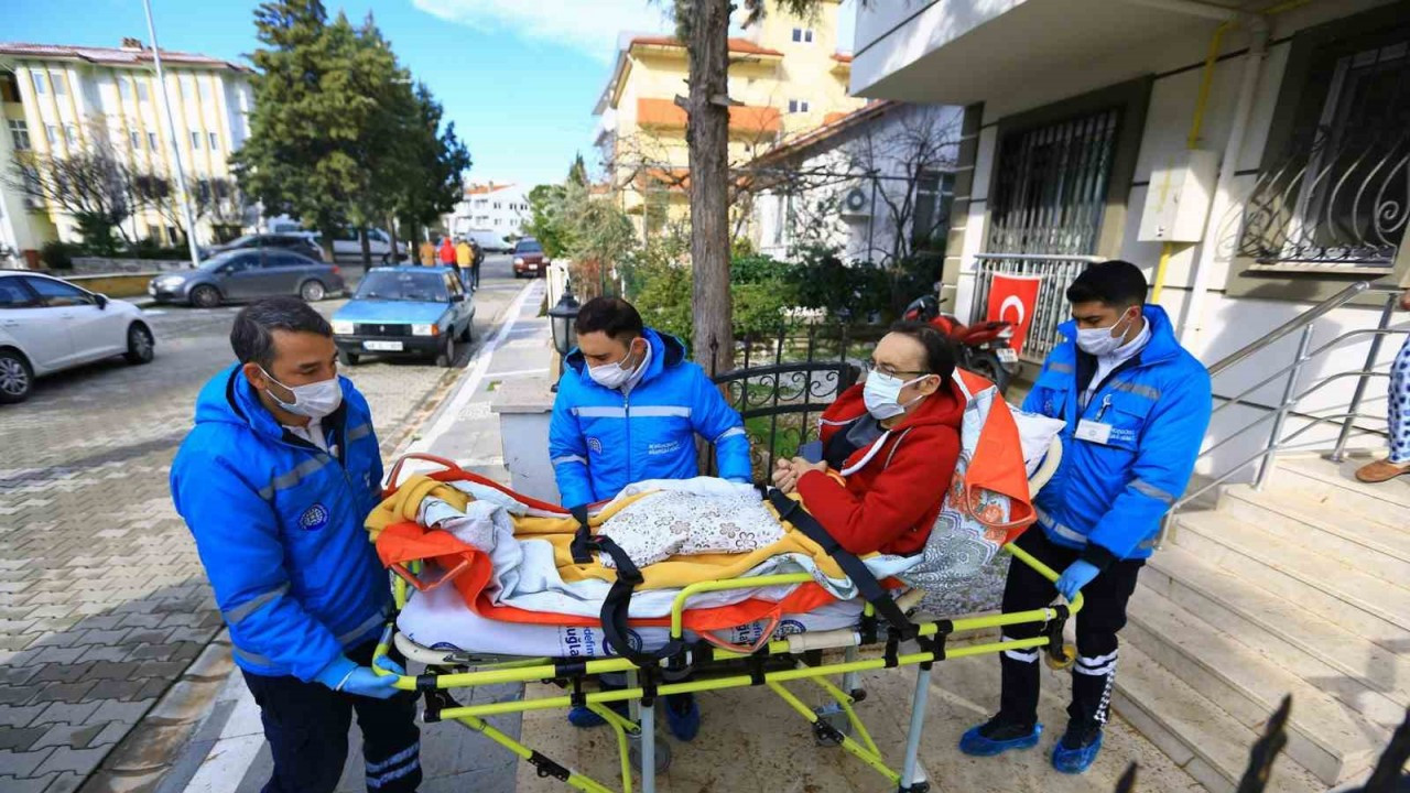 Büyükşehir’den 17 bin 637 kişiye nakil hizmeti