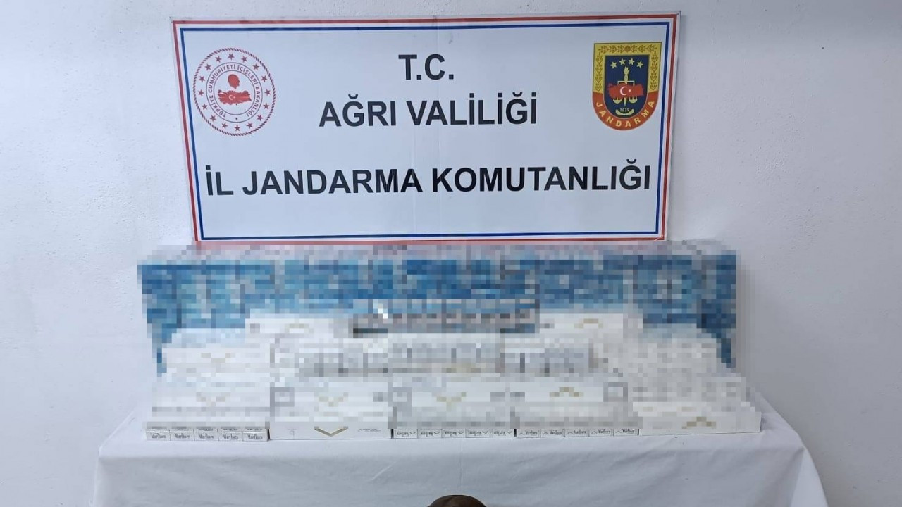 Ağrı’da 3 tırda kaçak akaryakıt ve sigara ele geçirildi