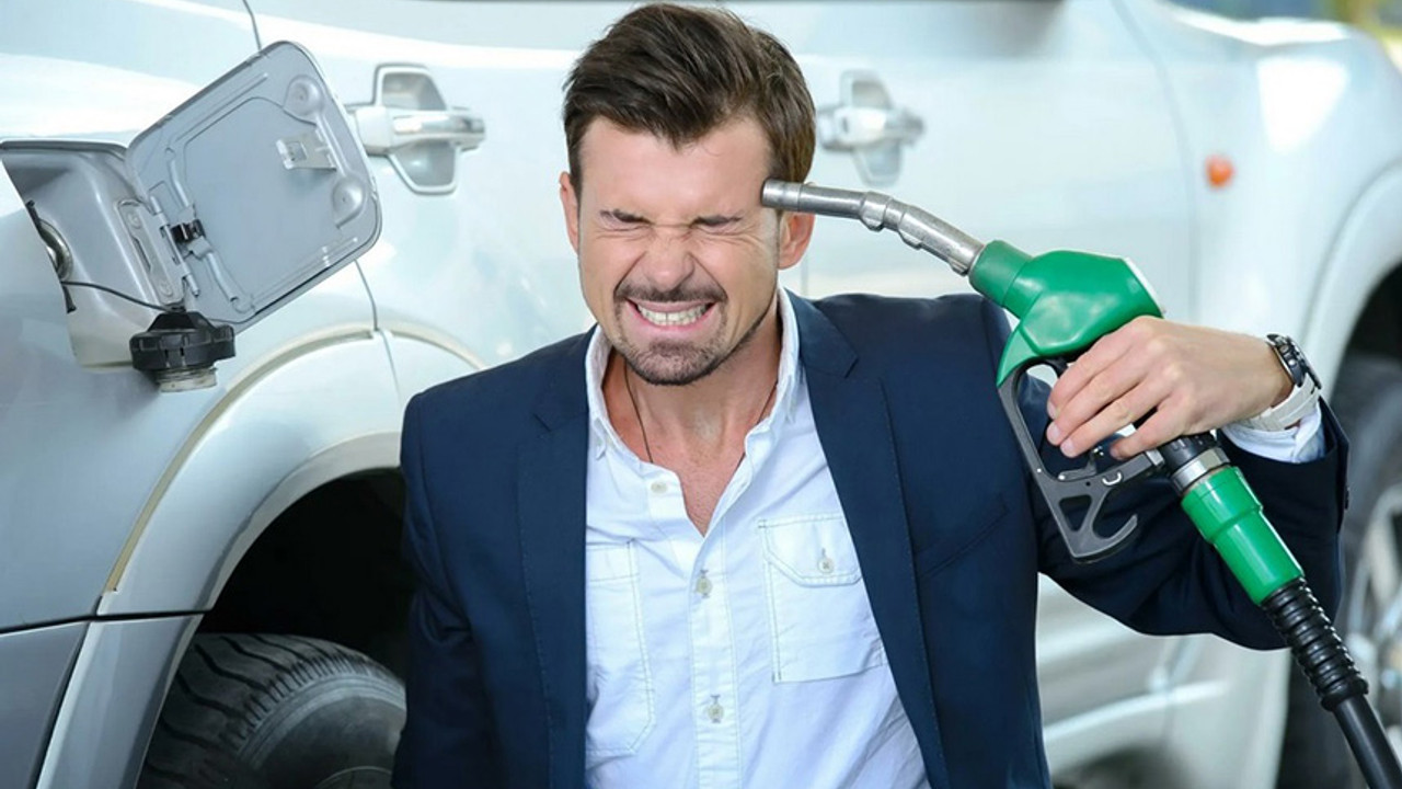 Benzine bu geceden itibaren zam gelecek