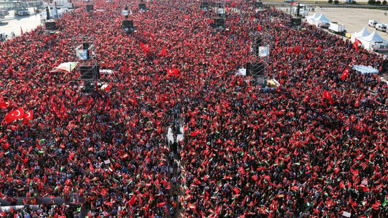 Filistin’e dev destek mitingi... İstanbul Atatürk Havalimanı’na akın etti