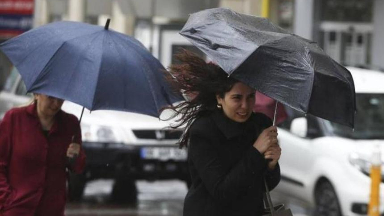 Kar, sağanak, fırtına... Meteoroloji il il, bölge bölge uyardı!