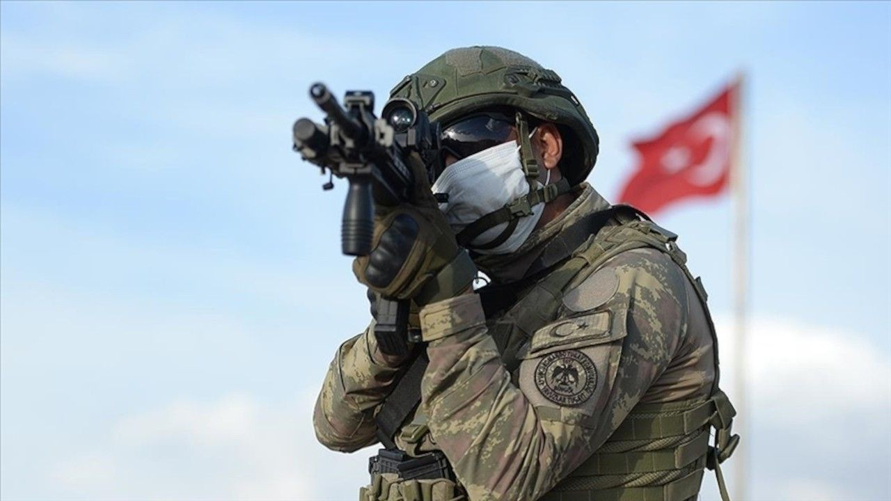 Kahramanlar Operasyonunda 21 adet mağara ve sığınak imha edildi