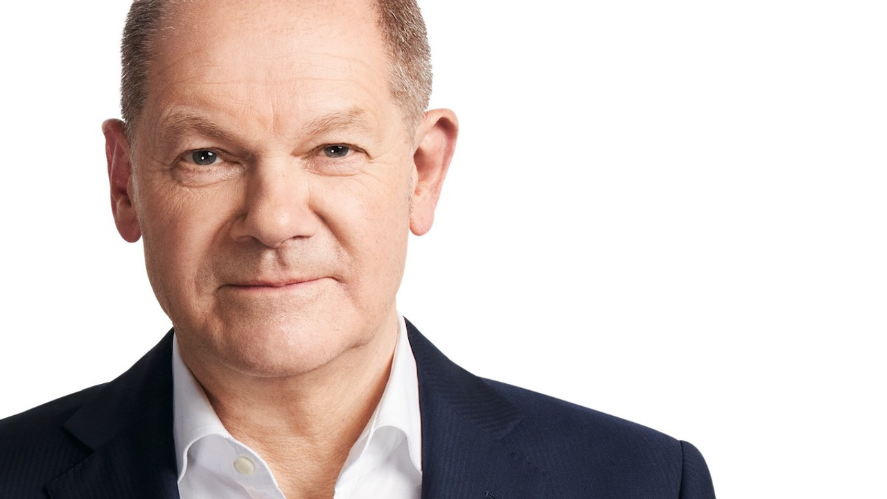Almanya Başbakanı Scholz: İsrail bayrağı yakmak suç!