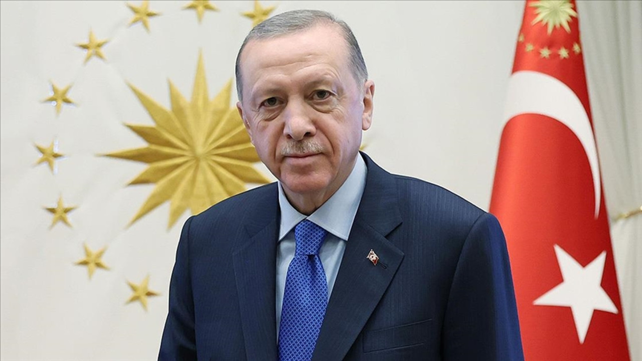 Son dakika! Cumhurbaşkanı Erdoğan duyurdu! Çalışan emeklilere de ikramiye verilecek