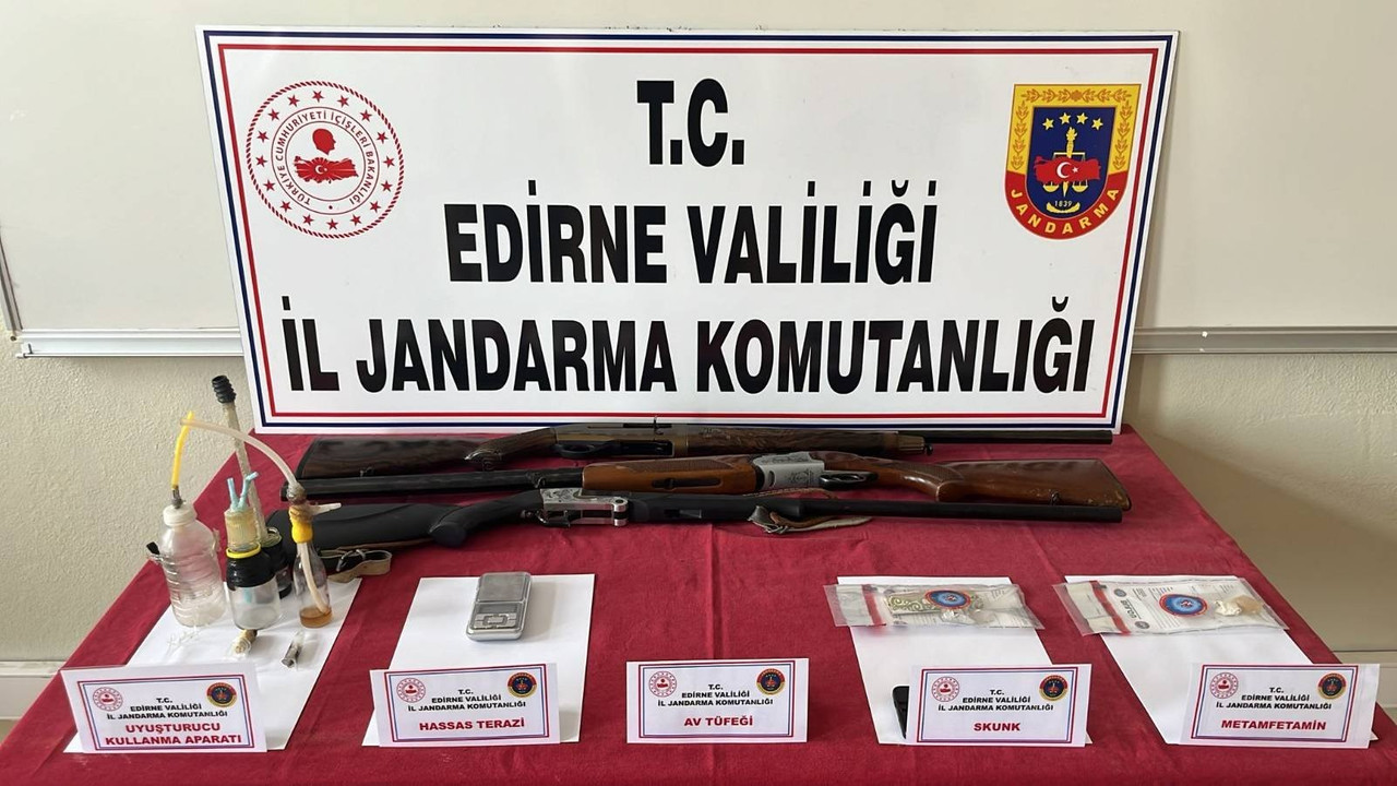 Edirne’de zehir tacirlerine geçit yok: Jandarmadan 5 kişiye gözaltı