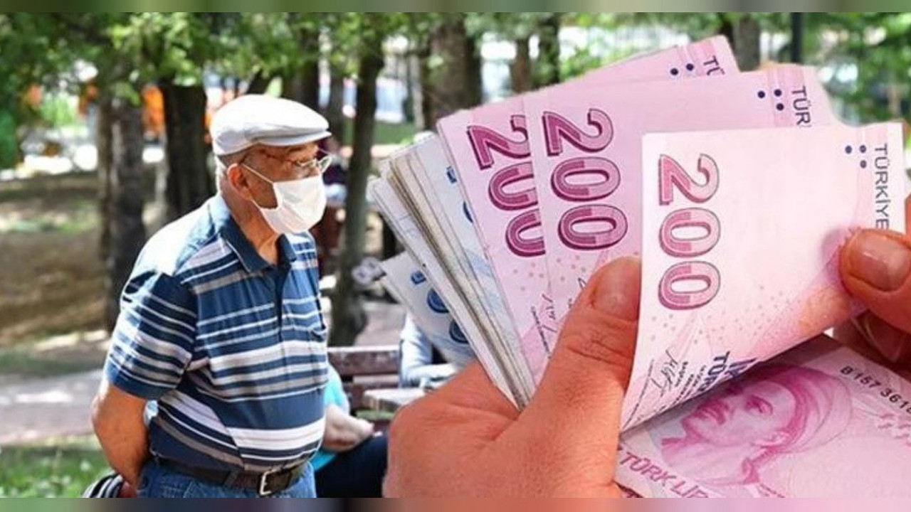 Çalışan emeklilere de yönelik verilmesi planlanan emeklilik ikramiyesinde yeni gelişme