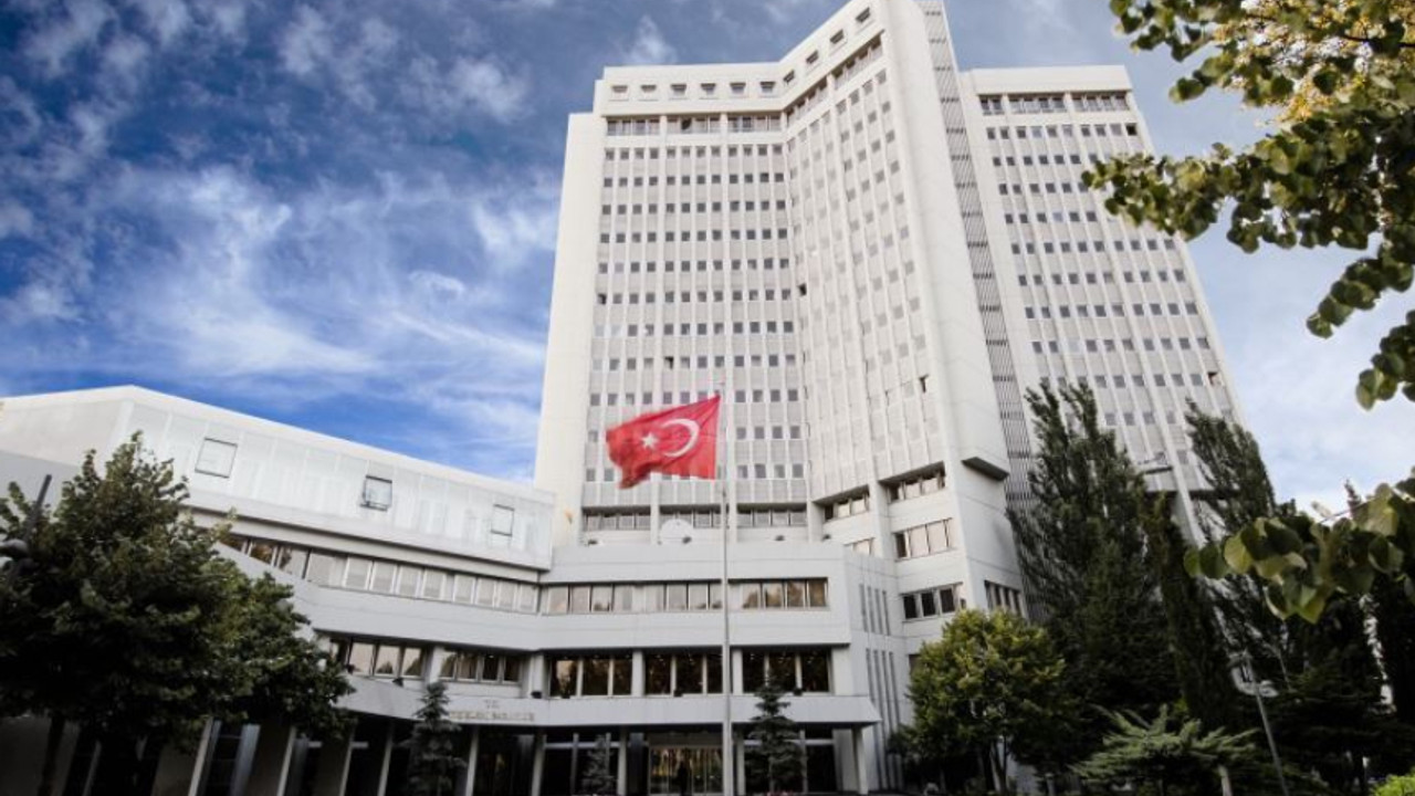 Gazze'den tahliye: 100 Türk Mısır'a ulaştı