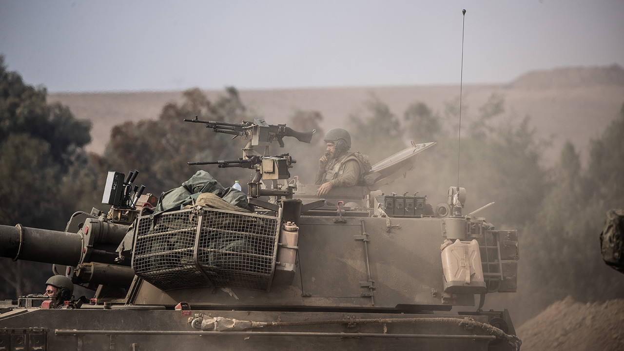 Hamas, Gasse'ye giren İsrail tank ve araçlarını vurdu