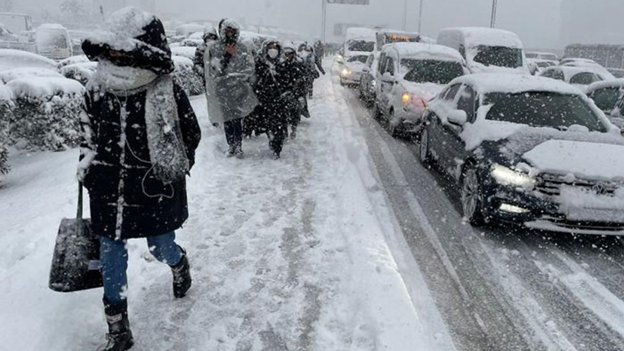 Kar kapıya dayandı! Meteoroloji hafta sonunu işaret edip uyardı