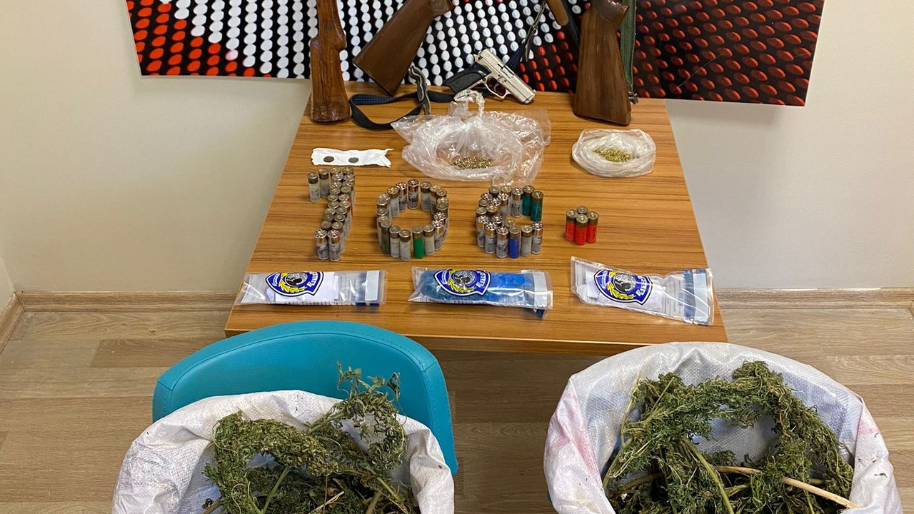 Zehir tacirleri polisin elinden kaçamadılar: 8 gözaltı