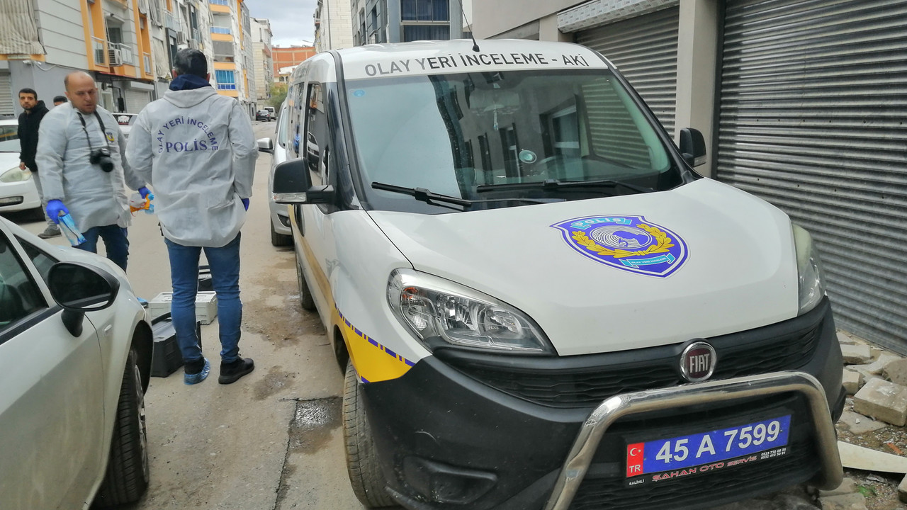 Asansörde sır ölüm: Anne ve kızı ölü bulundu!