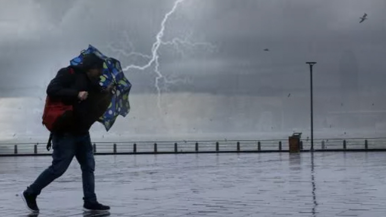 Meteoroloji, AFAD, AKOM... Uyarılar peş peşe geldi: Dışarı çıkmayın!