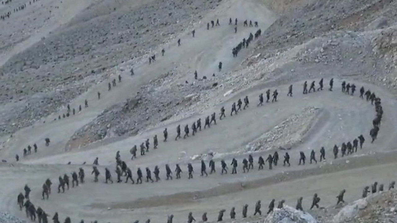 Komandolardan Davraz Dağı’na 100’üncü Yıl Tırmanışı