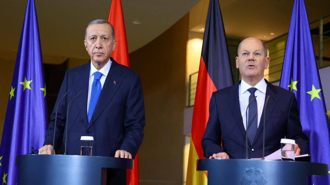 Erdoğan’dan Alman gazeteciye sert sözler: Bizi bununla tehdit etmeyin!