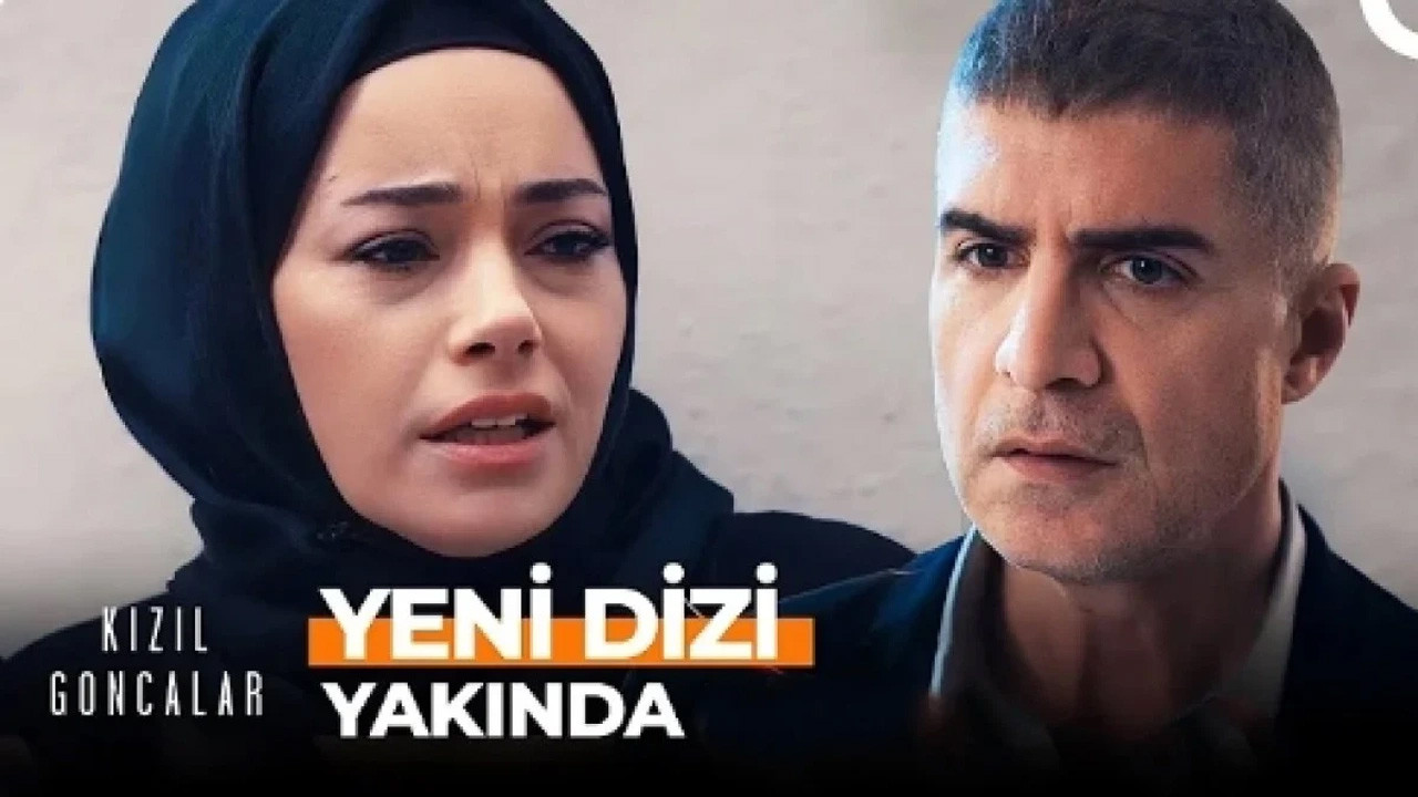 Özgü Namal, Kızıl Goncalar dizisindeki rolü ile dikkat çekti
