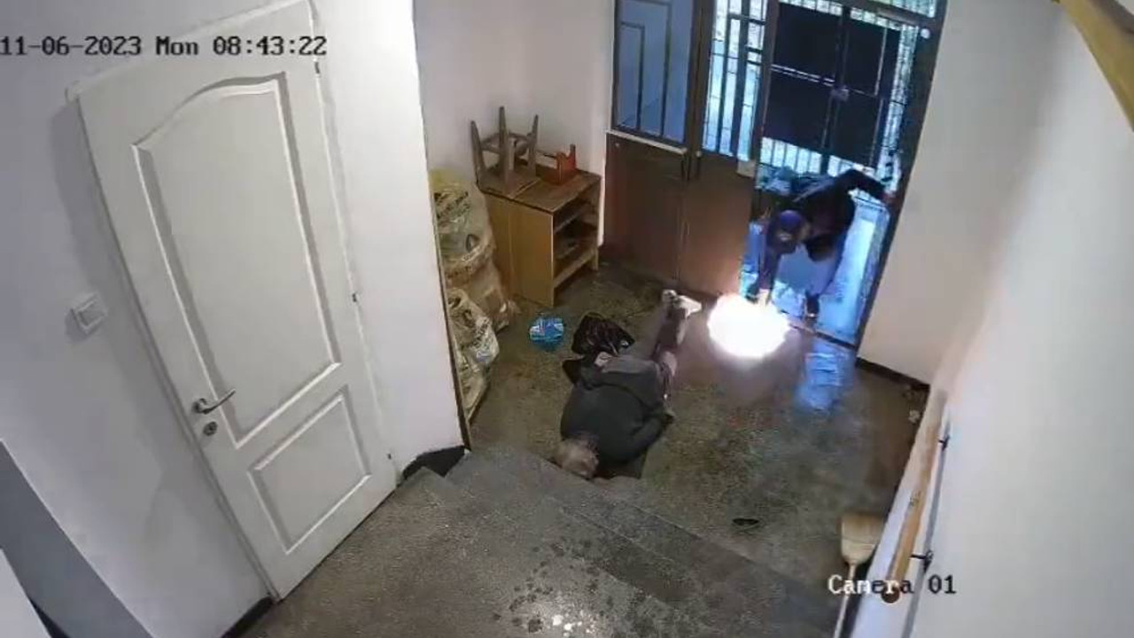 Romanya'da güvenlik kamerasına yansıyan vahşet!