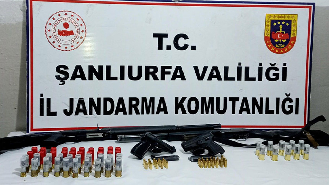 Siverek'te jandarma ve emniyetten asayiş denetimi: 8 silah ele geçirildi