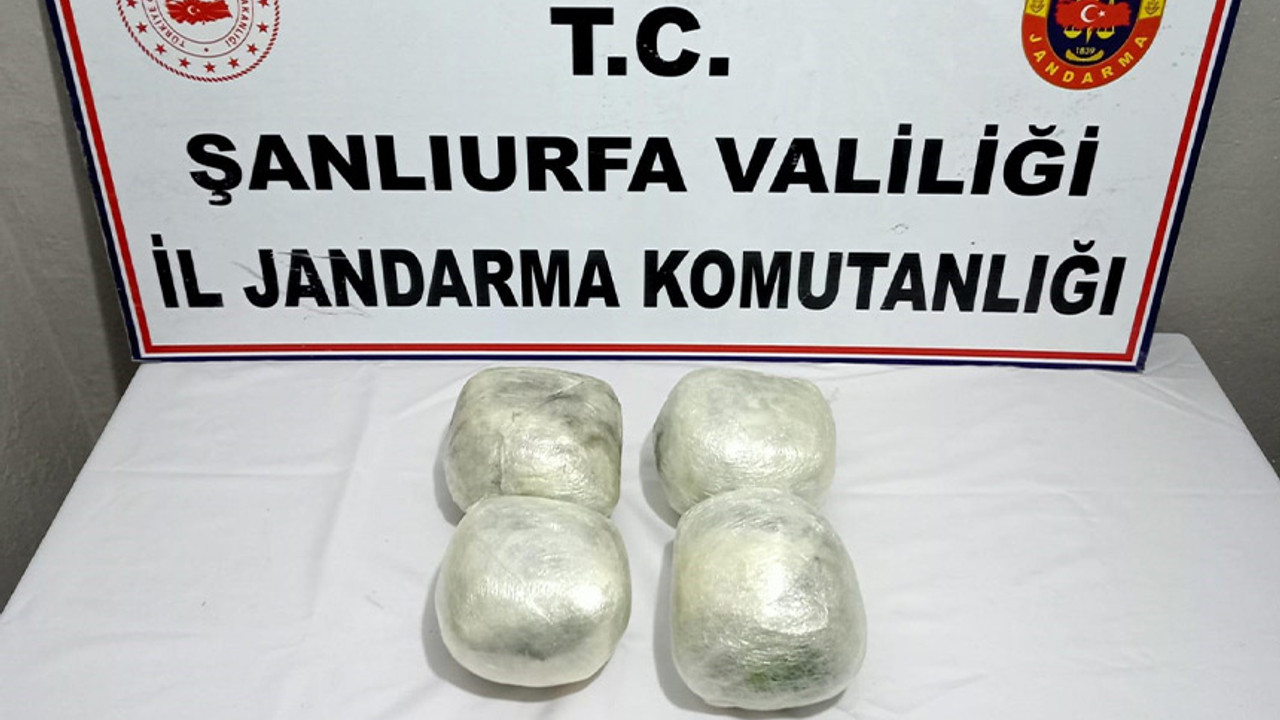 Yolcu otobüsünü uyuşturucu trafiğine alet ettiler, kilolarca esrar çıktı