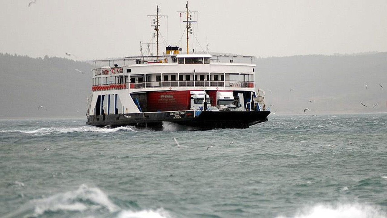 Vapurlar iptal edildi: İstanbul’da fırtına