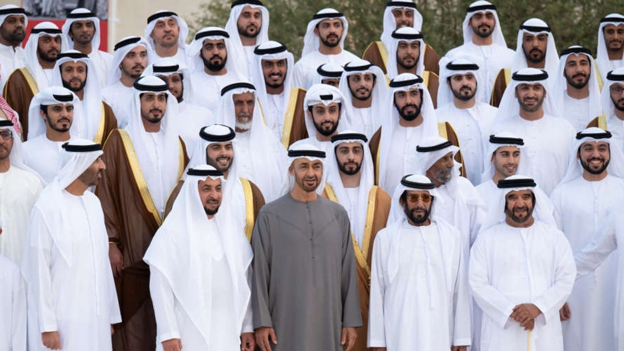 Al Nahyan ailesi serveti 2023: Al Nahyan ailesi ne iş yapıyor?