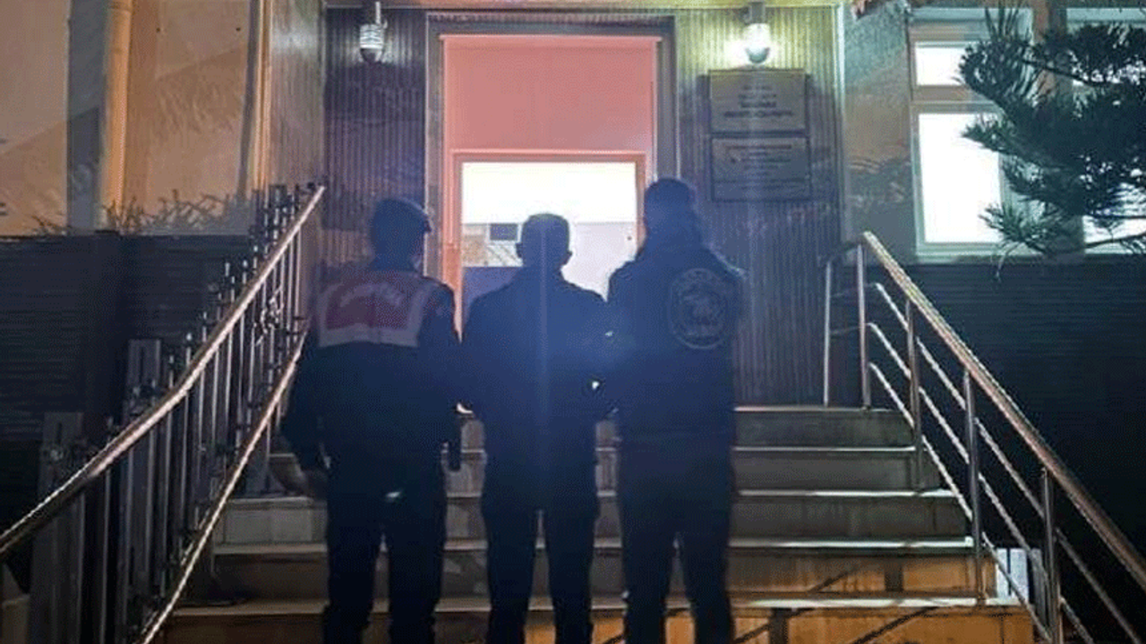 Cinayet şüphelisi Antalya'da sahte kimlikle yakalandı!