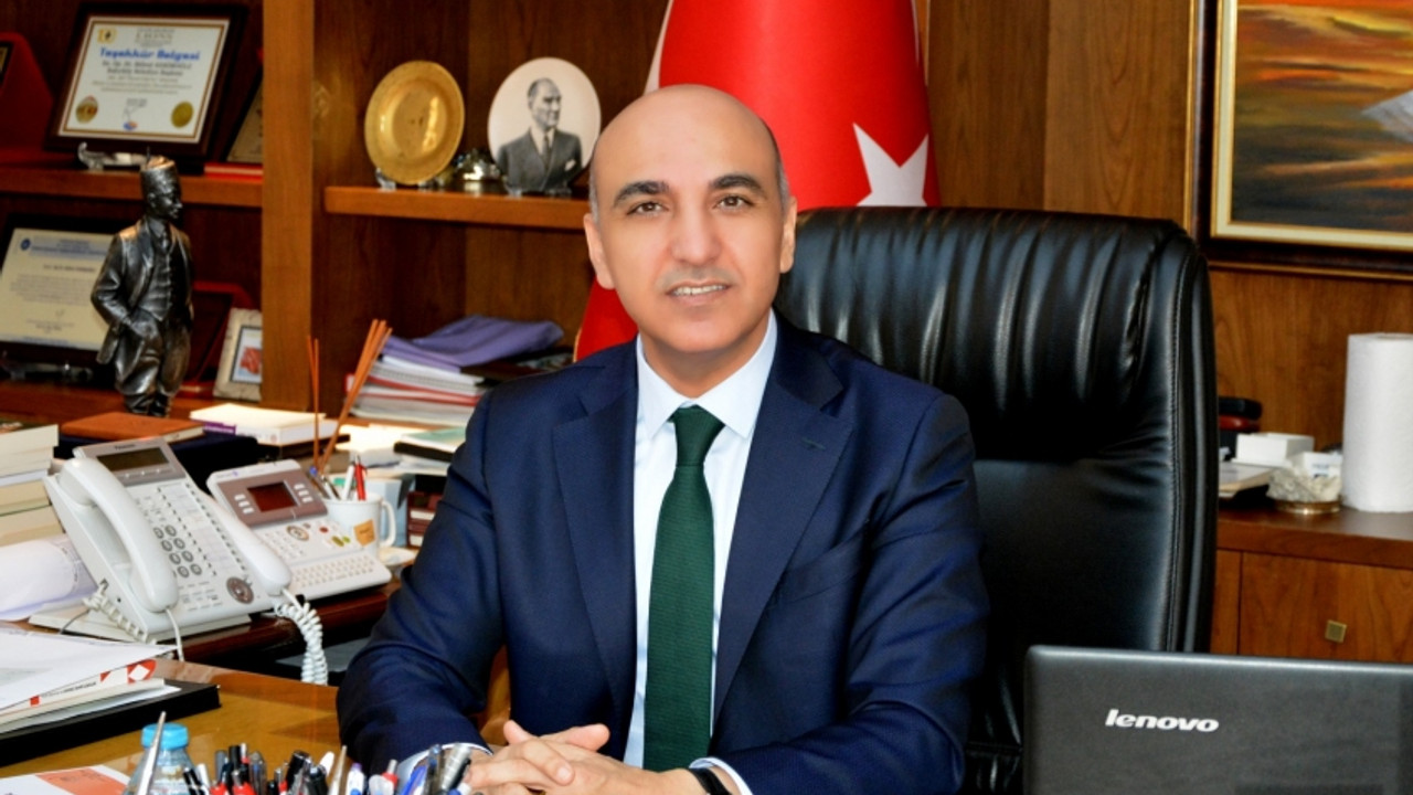 Bülent Kerimoğlu kimdir? Bakırköy Belediye Başkanı Dr. Bülent Kerimoğlu kaç yaşında ve nereli?