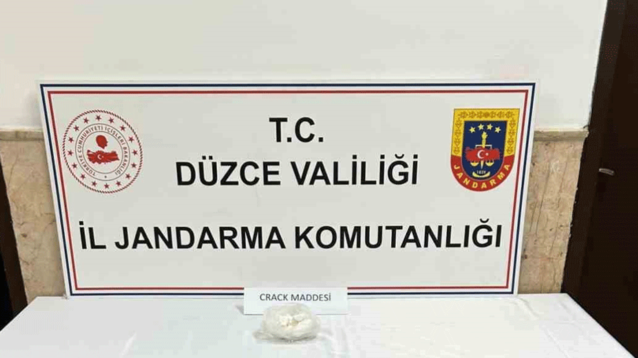 Düzce'de jandarma ekiplerinden uyuşturucu operasyonu