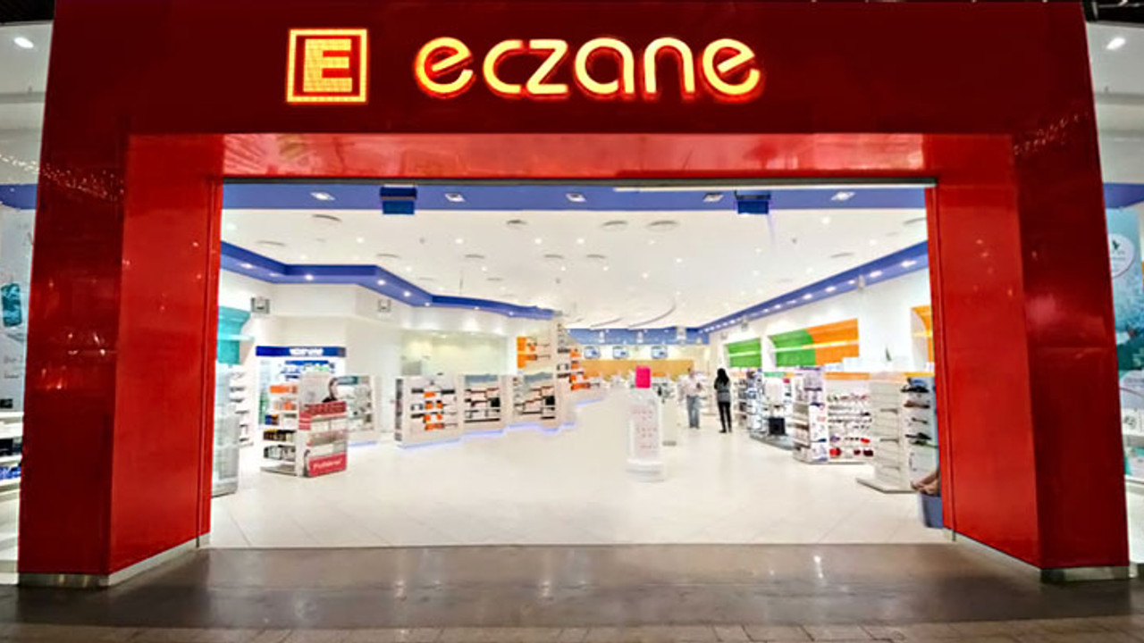 Eczaneler Cumartesi-Pazar açık mı? 2023 eczane çalışma saatleri