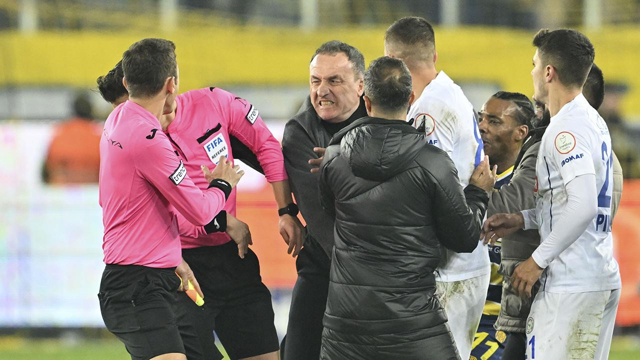 Halil Umut Meler'e saldıran Faruk Koca, AK Parti'den ihraç edildi