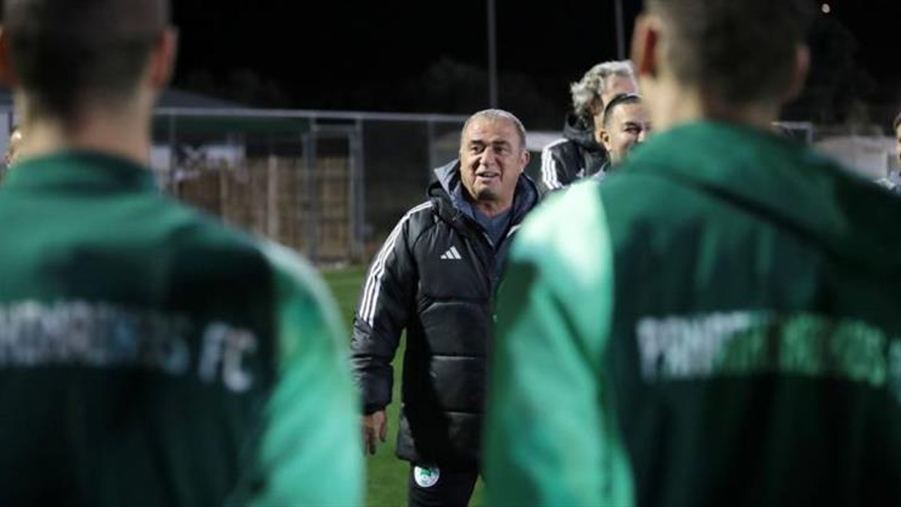 Fatih Terim, Panathinaikos'a resmi imzayı attı