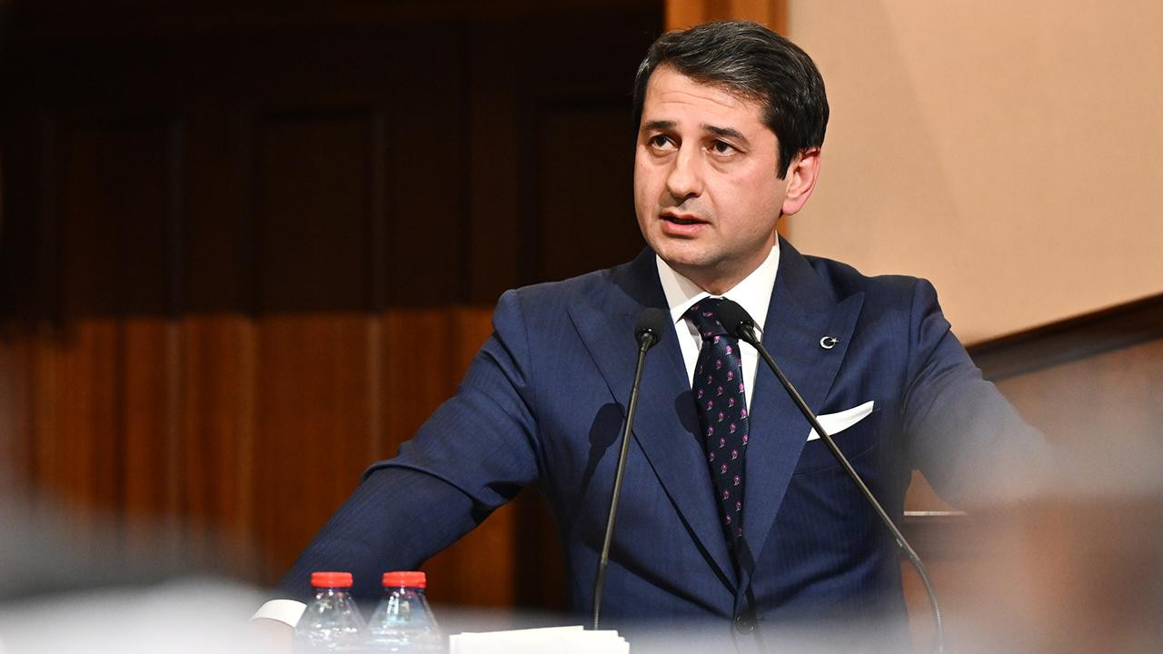 Akşener’in talebiyle istifa eden İbrahim Özkan yeniden İYİ Parti İBB Grup Başkanvekili seçildi