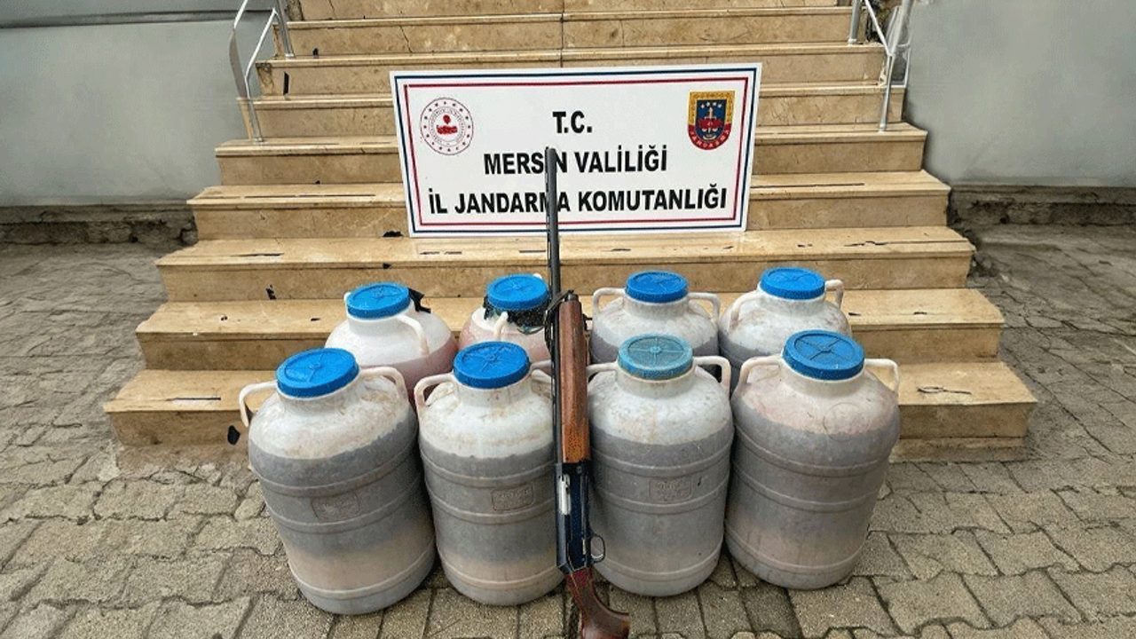 Mersin’de jandarma ekipleri tarafından sahte içki operasyonu