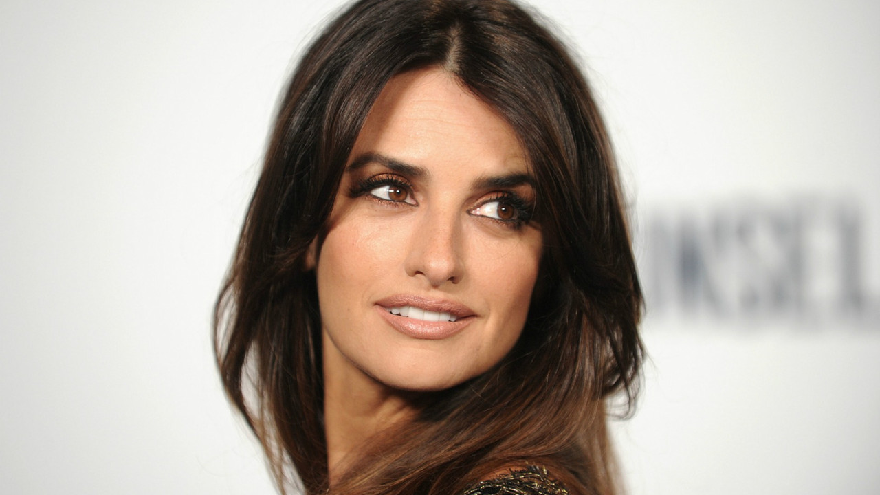 Ünlü oyuncu Penelope Cruz’dan, Gazze’de ateşkes çağrısı!