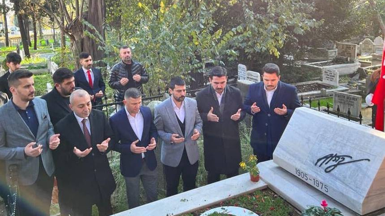 Ülkü Ocakları İstanbul İl Başkanlığı, Hüseyin Nihal Atsız’ı kabri başında andı