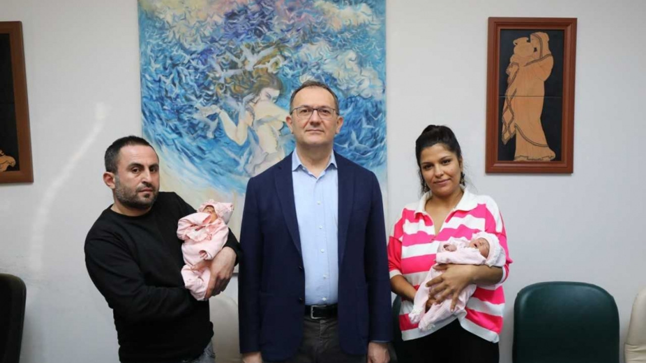Anne karnında aynı damarları paylaşan ikizler operasyonla sağlığına kavuştu